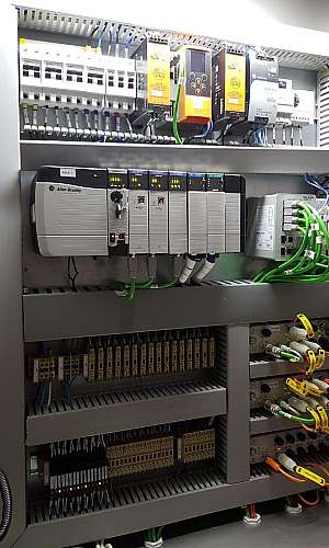 Empresa de painel elétrico com clp Empresa de painel elétrico com clp