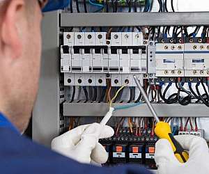 Instalação elétrica de baixa tensão Instalação elétrica de baixa tensão