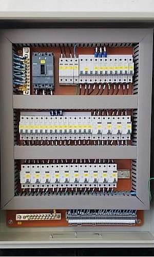 montagem de painéis elétricos de baixa tensão montagem de painéis elétricos de baixa tensão